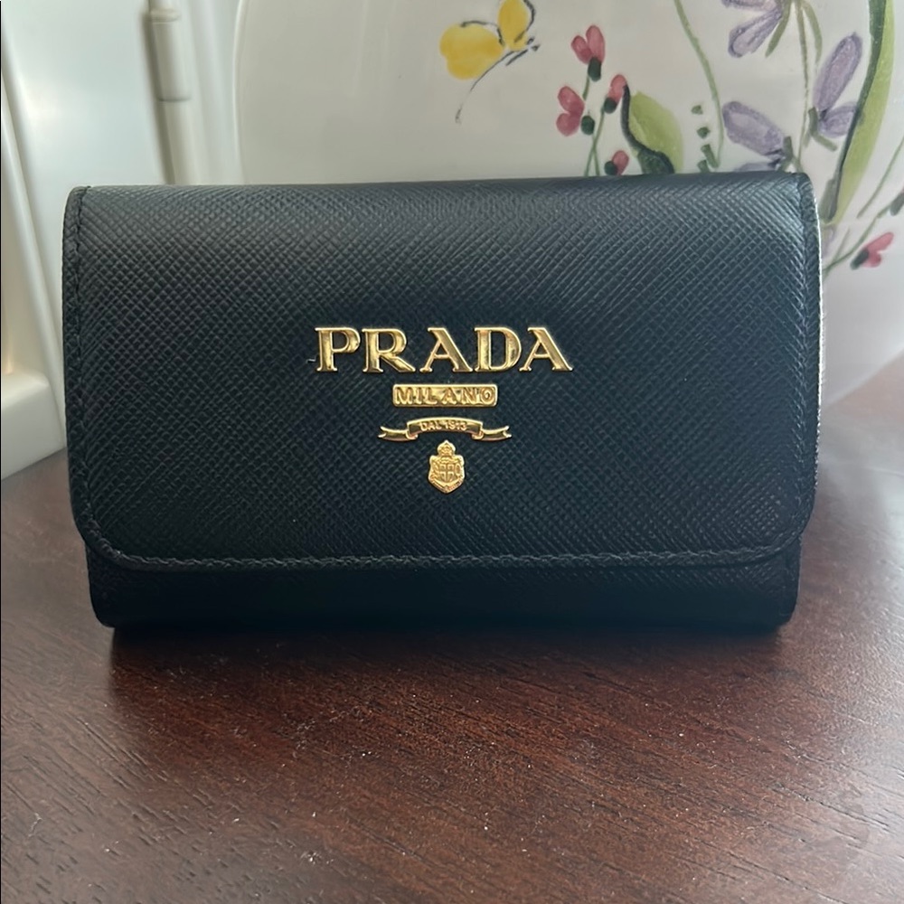 Prada Black Saffiano leather Key Holder